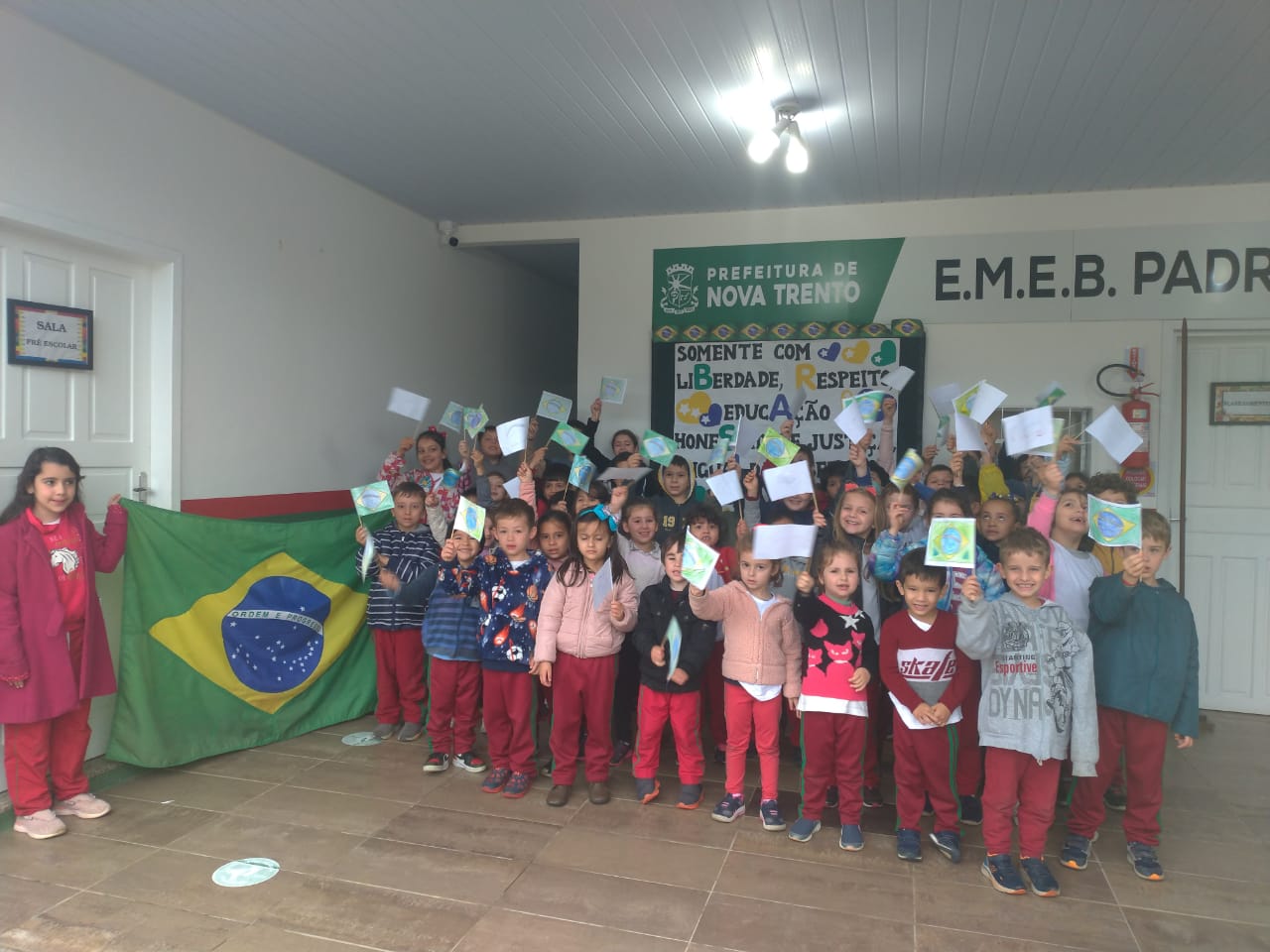 Escolas municipais de Nova Trento celebram a Independência do Brasil