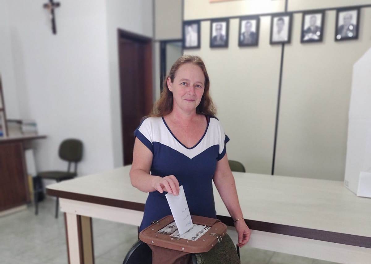 Clarice Poli Ferrari Reeleita Presidente Do Sindicato Rural De Nova