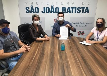 Decreto municipal torna obrigatório uso de máscaras para o comércio de São João Batista