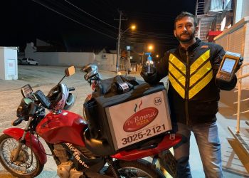 Serviço de delivery cresce durante a quarentena, em São João Batista