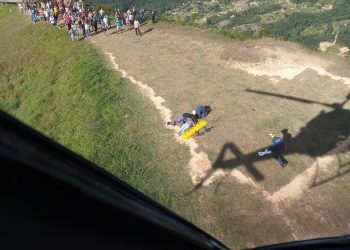 Mulher é resgatada após cair do Morro da Pipa em Canelinha