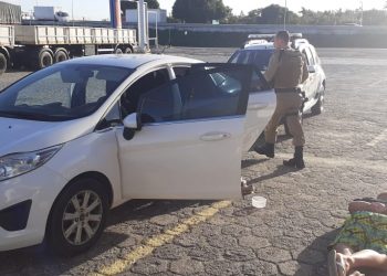 Três quilos de maconha são apreendidas no Centro de Tijucas