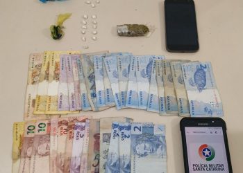 Casal é detido suspeito de tráfico de drogas em Tijucas
