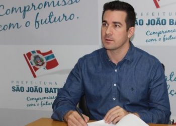 Prefeito de São João Batista é vítima de golpe do boleto