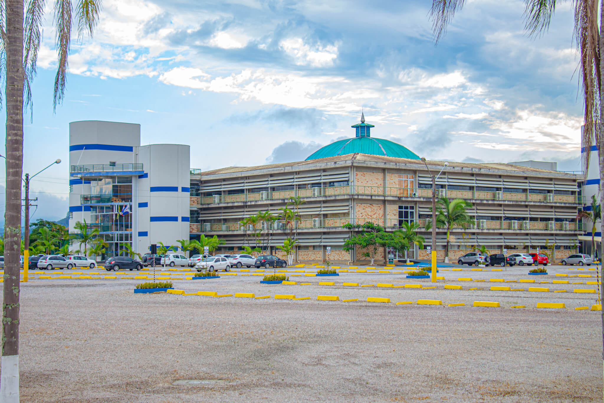 Alunos do Colégio UNIFEBE participam de bate-papo com r da área  científica - Centro Universitário de Brusque - UNIFEBE