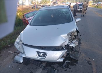 Motorista abandona veículo, após acidente na SC 410, em São João Batista