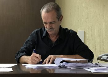Prefeito de Canelinha, Moacir Montibeler, testa positivo para Covid-19