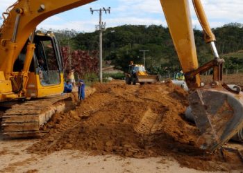 Colônia Nova Itália receberá mais um quilômetro de pavimentação com lajotas