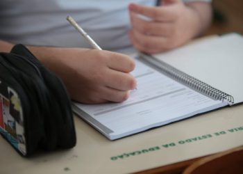 Governo do Estado estabelece suspensão de aulas presenciais até 12 de outubro 