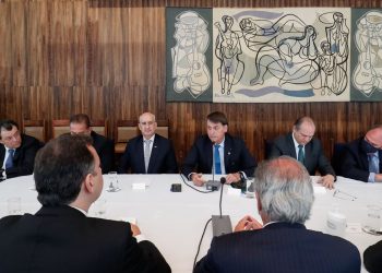 Governo cria Renda Cidadã para substituir Bolsa Família e auxílio emergencial