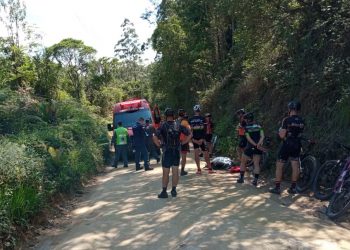 Ciclista morre em acidente com carro na cidade de Major Gercino