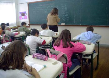 Governo de Santa Catarina quer prorrogar contrato de professores ACTs