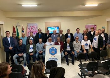 Novembro Azul alerta homens para o câncer de próstata