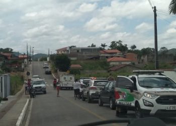 Homem se entrega, após assassinar ex-sogro em São João Batista
