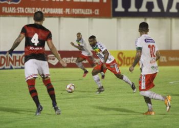 Brusque vence Ituano e garante acesso à Série B