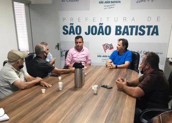 Taxistas de São João Batista cobram fiscalização do município aos motoristas clandestinos