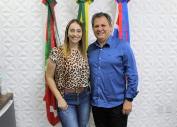 Rubia Tamanini assume a Secretaria de Assistência Social, em São João Batista