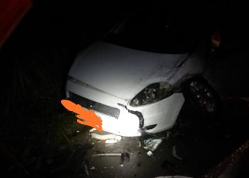 Dois carros colidem de frente na SC-108, em Major Gercino