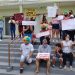 Ex-funcionários realizam protesto para cobrar dívida de empresa calçadista de São João Batista