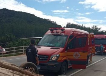 Bebê e grávida ficam em estado grave, após acidente no Tigipió