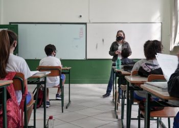Levantamento inédito detalha dados sobre profissionais que atuam nas escolas
