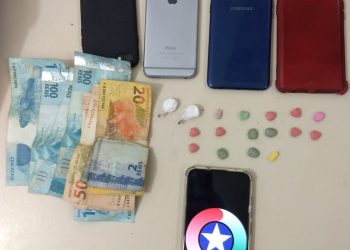 Em Canelinha, homem tenta engolir pacote com ecstasy e cocaína e é preso pela PM