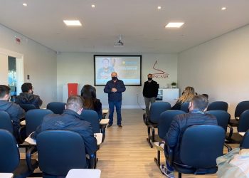 Sebrae/SC apresenta programa Brasil Mais para empresários de São João Batista