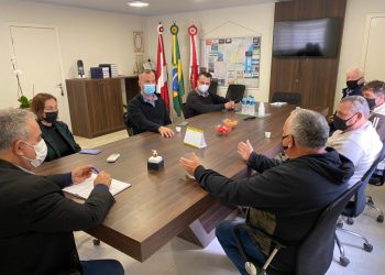 Tijucas e Canelinha são contra instalação de aterro sanitário