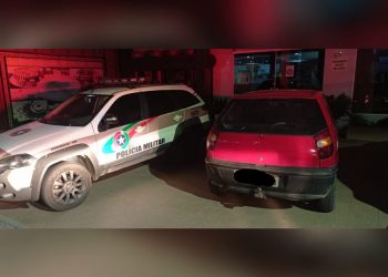 Ladrões amarram família e levam veículo, em São João Batista