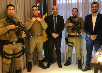 Vereador doa salário para investimentos da Polícia Militar de São João Batista