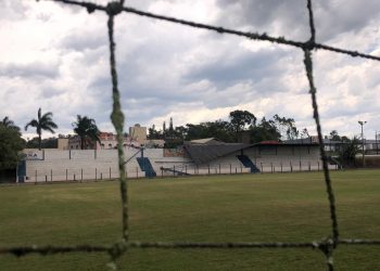 Granizo e ventos causam prejuízos em Canelinha