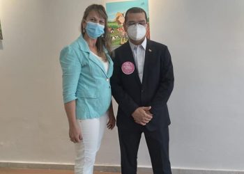 Secretária de Assistência Social de Major Gercino debate demandas junto ao estado