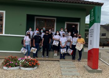 Secretaria de Cultura e Turismo de Nova Trento recebe acadêmicos, em visita técnica