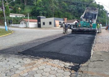Canelinha inicia obras de pavimentações nos bairros e Centro