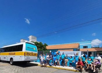 Apae recebe micro-ônibus, através do programa SC + Inclusiva