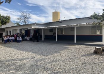 São João Batista: Escola Alice tem briga generalizada entre estudantes