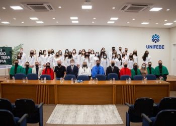 Cerimônia do Jaleco e Aula Magna marcam início da primeira turma de Fisioterapia