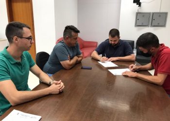 Prefeito assina ordem de serviço para pavimentação no bairro Trinta Réis