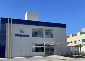 Colégio Premium completa mais um ano e comemora maior crescimento entre escolas da rede privada da região