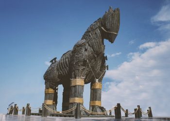 O galope do Cavalo de Tróia  (Artigo)