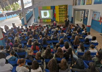 Estudantes de São João Batista participam de palestras de conscientização ambiental