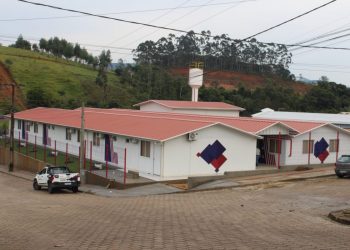 Aulas na escola do Timbezinho iniciam na próxima segunda-feira