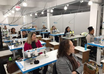 Nova Trento inicia aulas da última turma do curso de costura