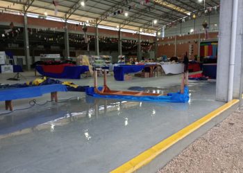 Feira do Livro de São João Batista tem abertura adiada, devido aos fortes ventos