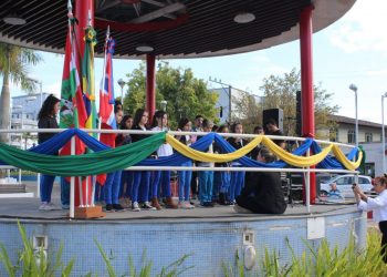 Ato na praça abre a Semana da Pátria em São João Batista