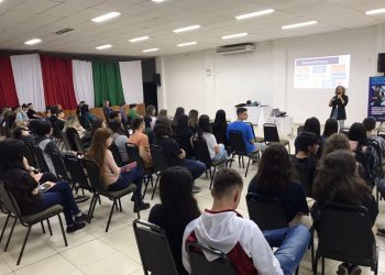 Secretaria de Cultura e Turismo realiza palestra Profissão Guia de Turismo em Nova Trento