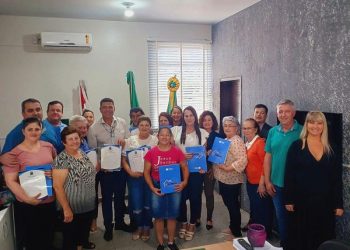 Prefeitura de Major Gercino entrega documentações de mais lotes da Reurb