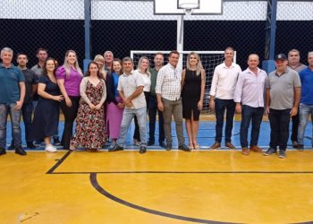 Major Gercino inaugura Quadra Poliesportiva em Boiteuxburgo