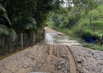 Interior de Canelinha tem transtornos pela chuva da madrugada