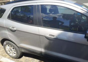 Veículos são danificados em evento escolar no Centro de Major Gercino